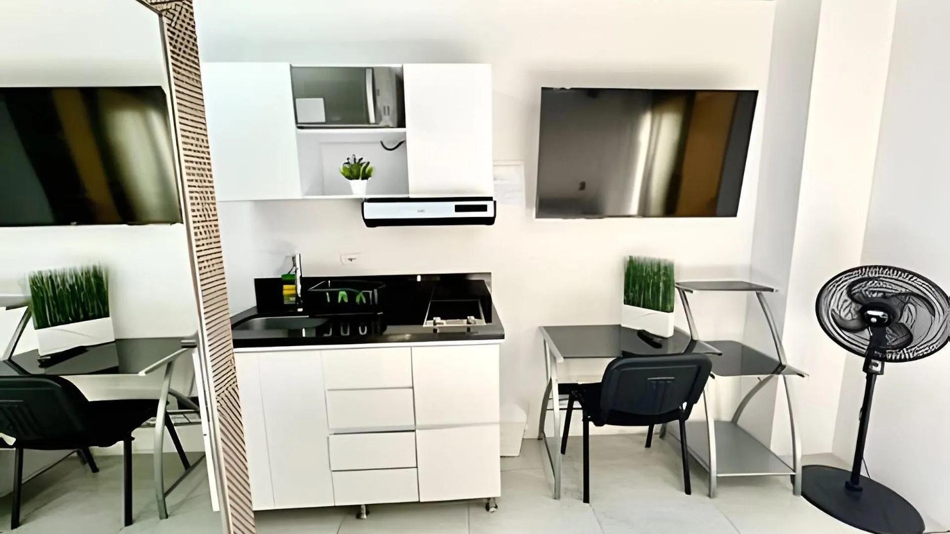 Apartaestudio Luxury En Laureles-La 70 C/Balcon 메딜린 콜롬비아