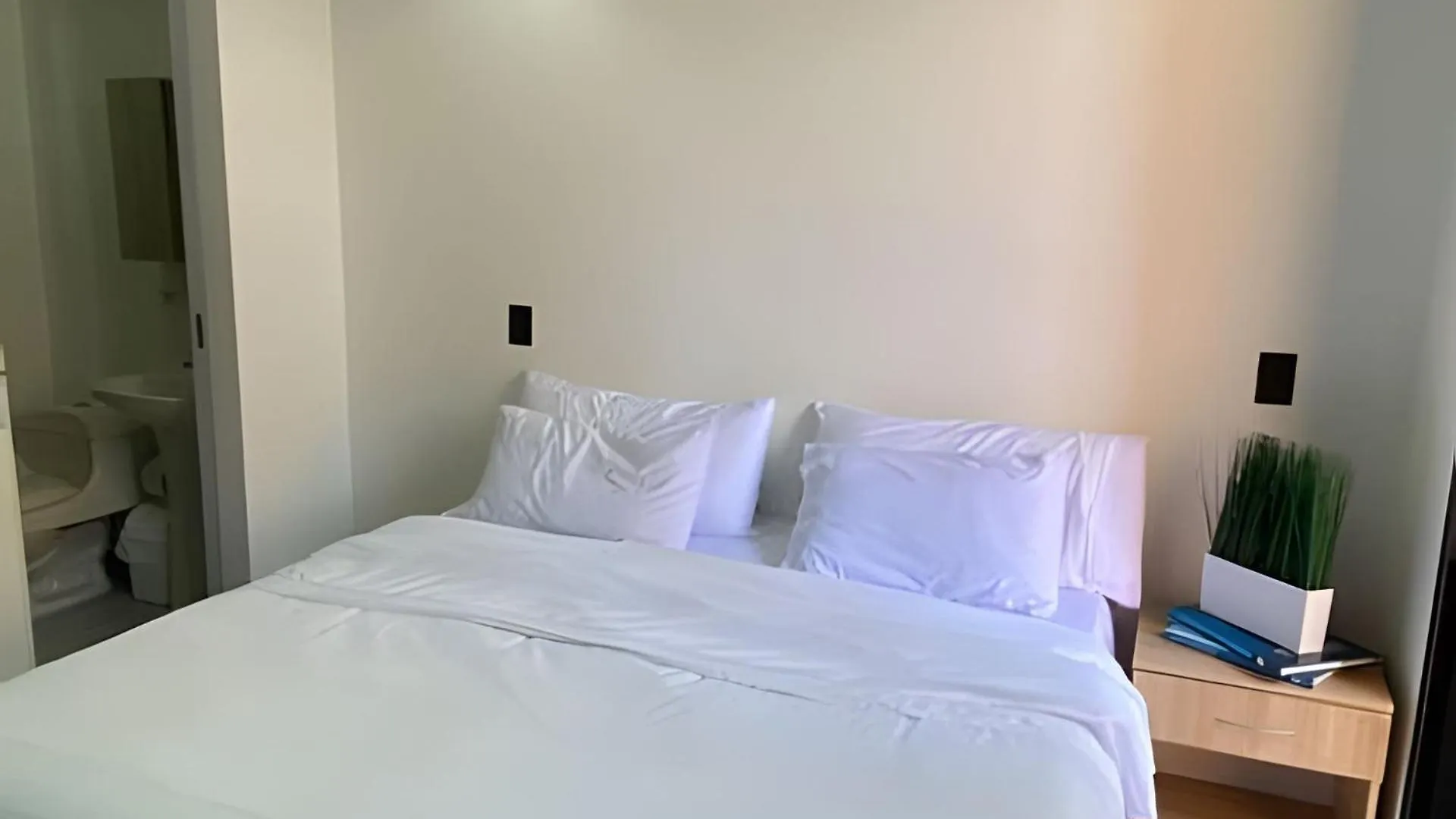 Apartaestudio Luxury En Laureles-La 70 C/Balcon 메딜린 콜롬비아