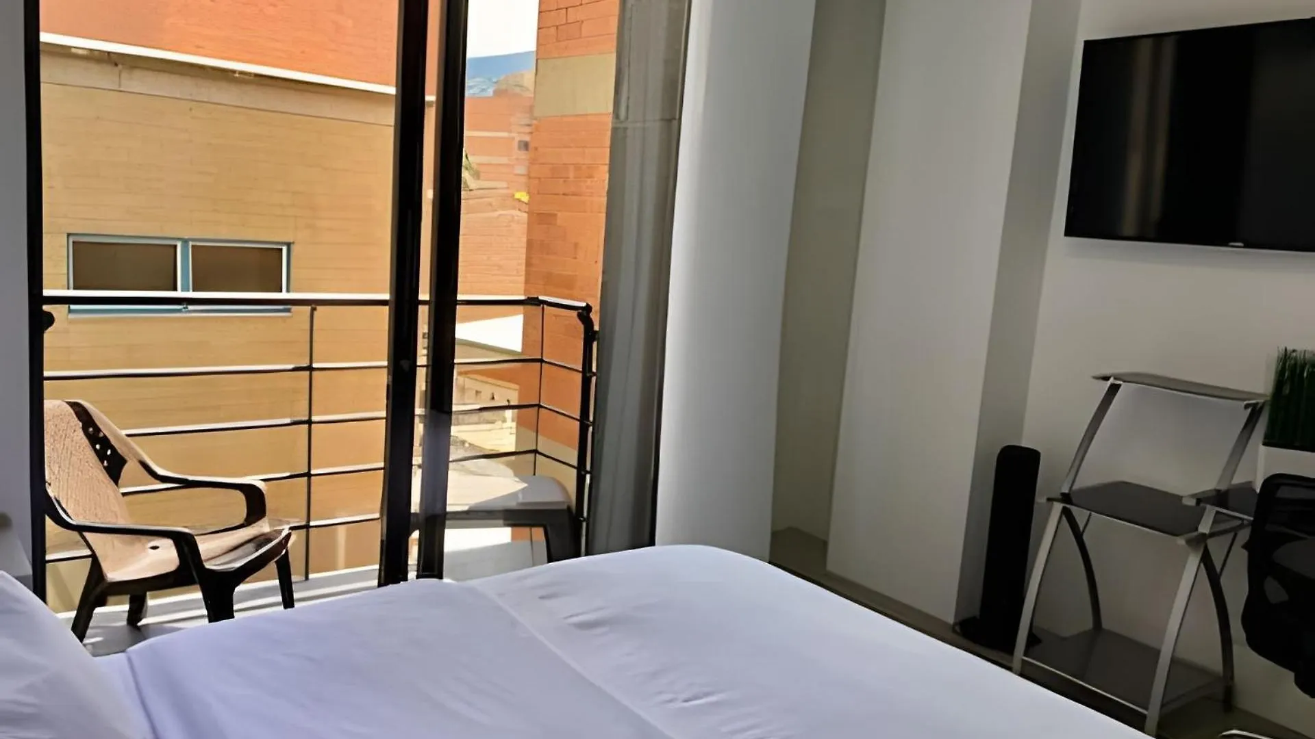 아파트 Apartaestudio Luxury En Laureles-La 70 C/Balcon 메딜린 콜롬비아