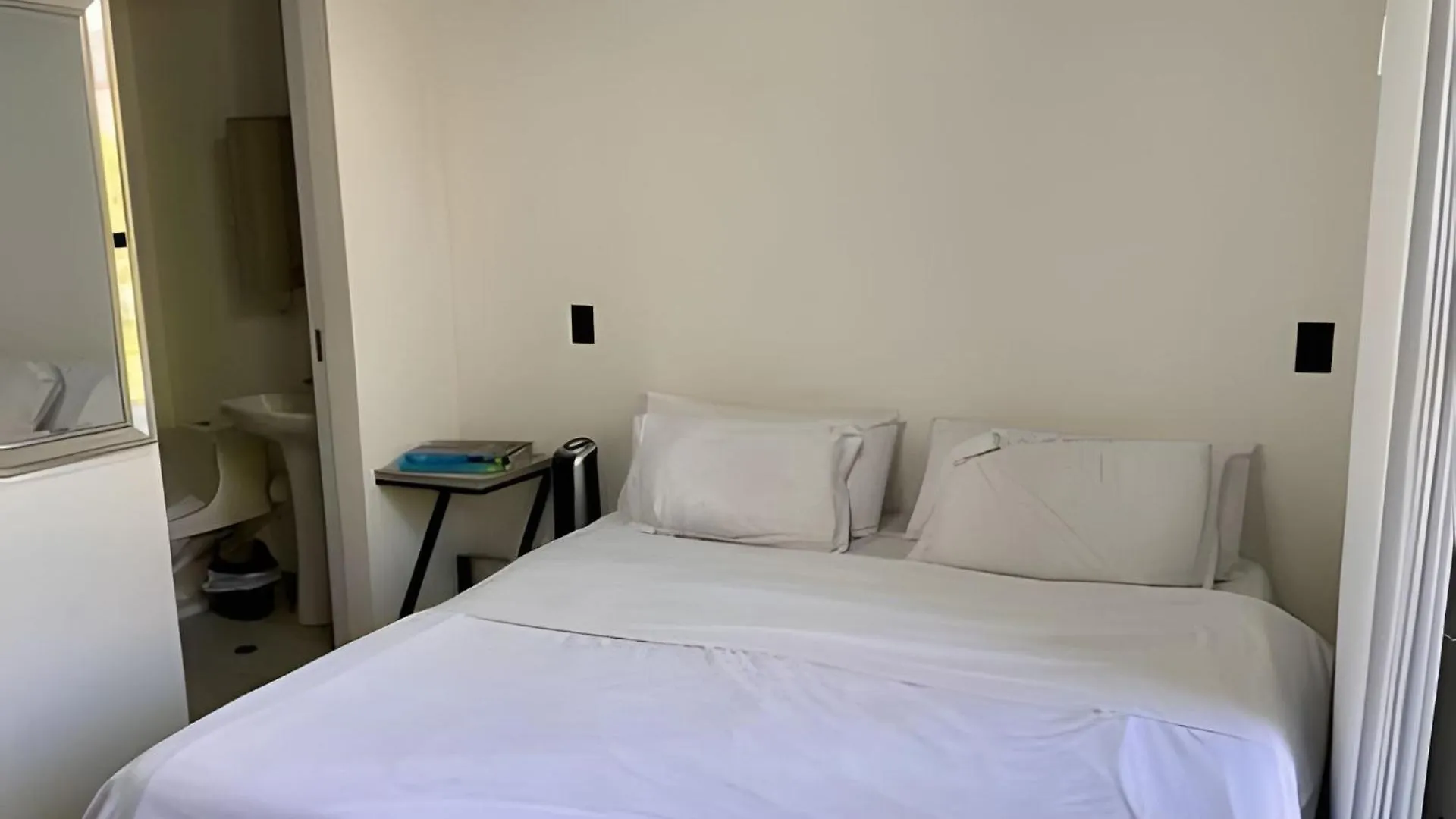 Apartaestudio Luxury En Laureles-La 70 C/Balcon 메딜린 콜롬비아