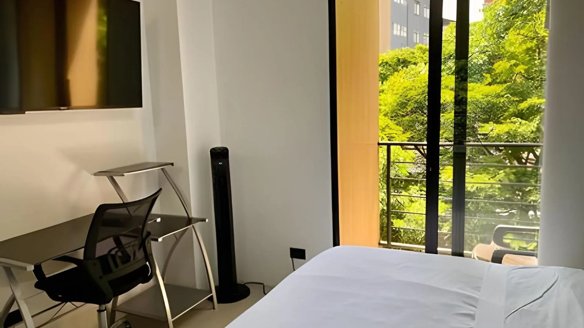 Apartaestudio Luxury En Laureles-La 70 C/Balcon 메딜린 콜롬비아