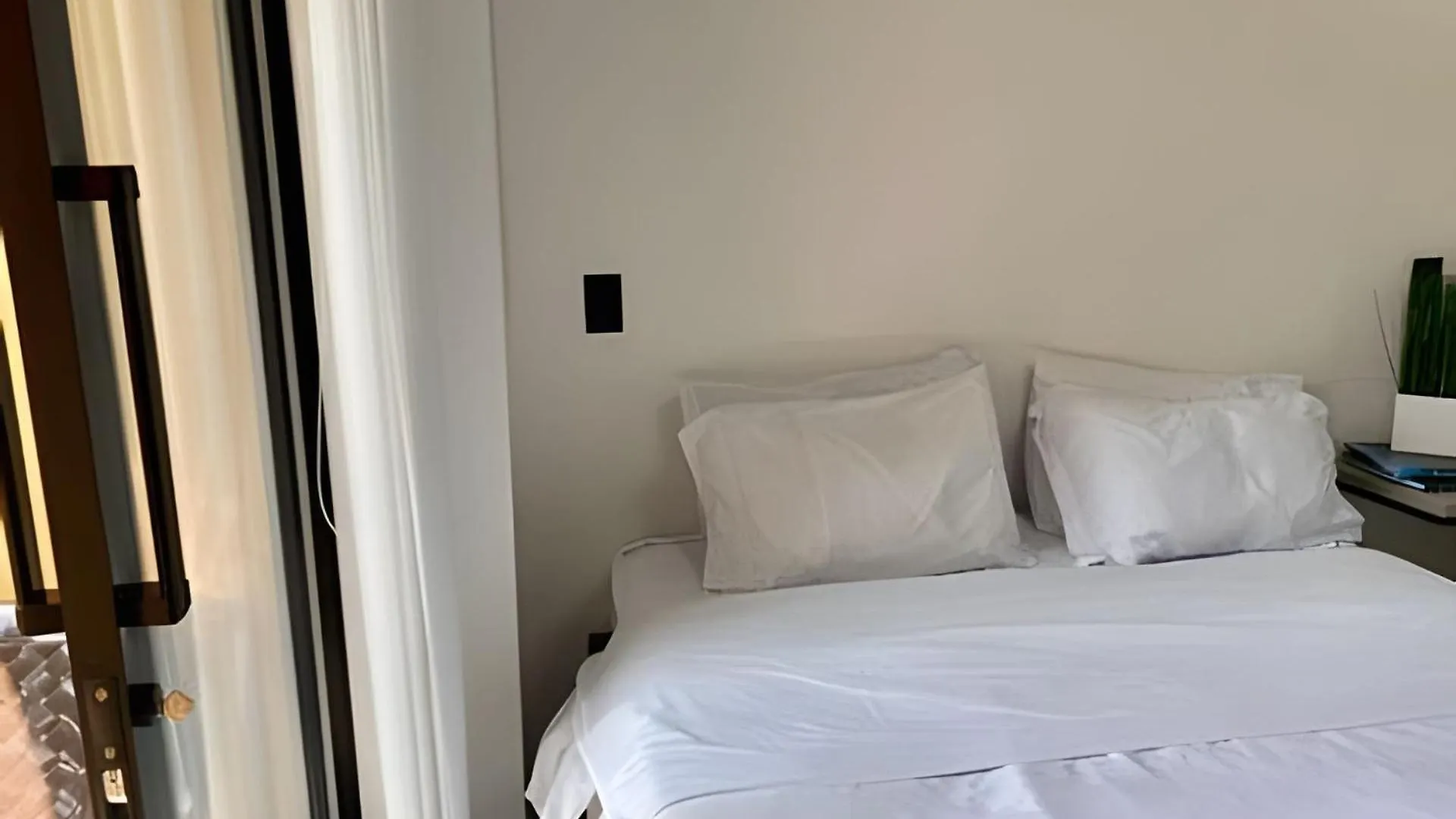 Apartaestudio Luxury En Laureles-La 70 C/Balcon 메딜린