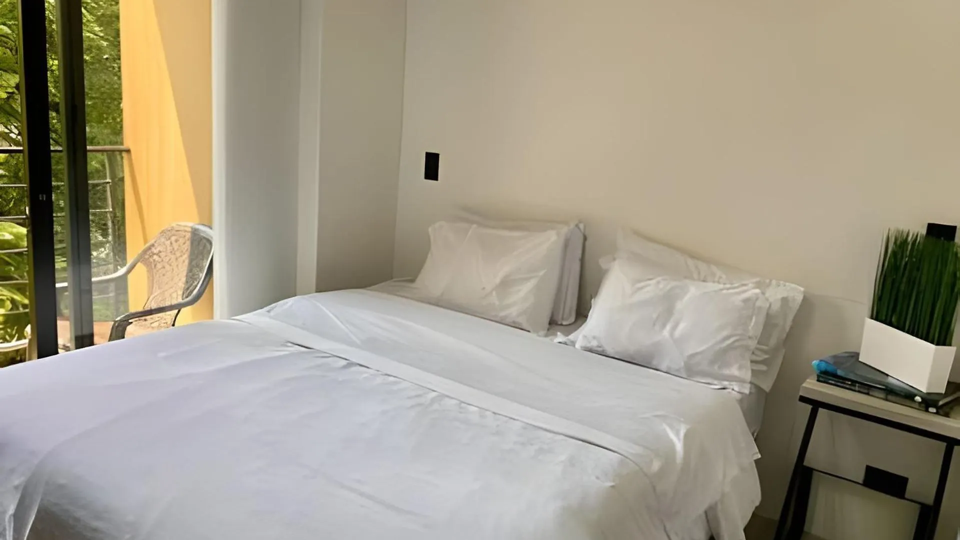 Apartaestudio Luxury En Laureles-La 70 C/Balcon 메딜린 콜롬비아